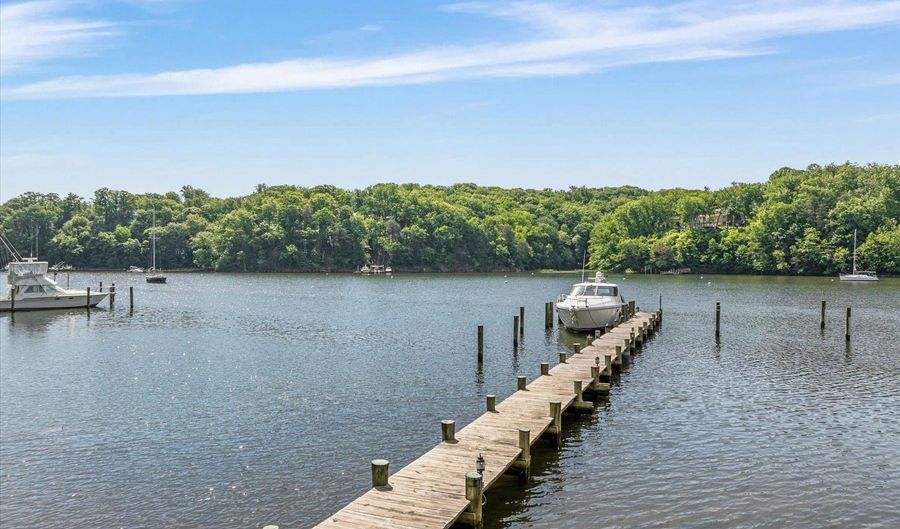 1486 DOWNHAM MARKET, Annapolis, MD 21401 - 5 Beds, 5 Bath