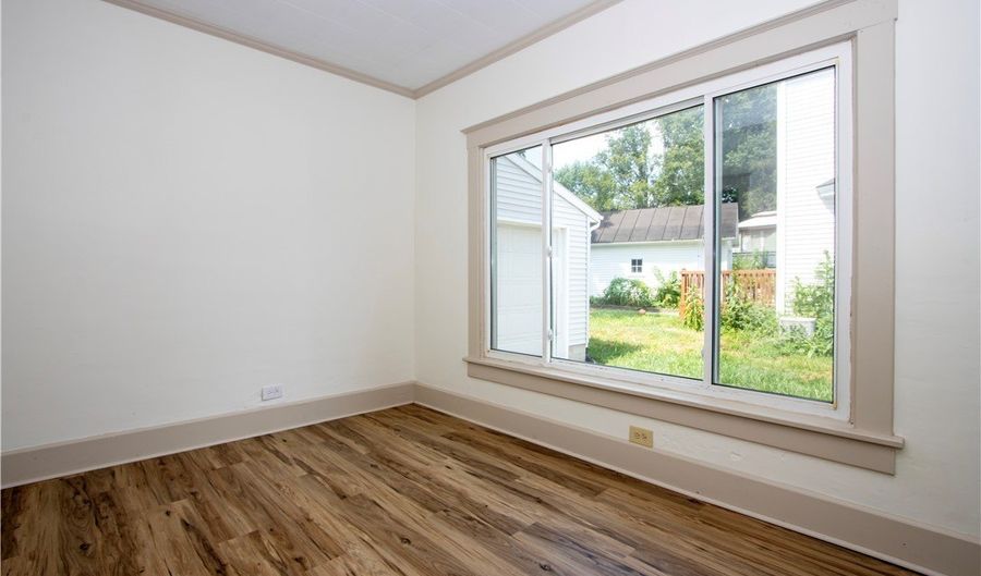 300 Dorchester St, Ashland, OH 44805 - 3 Beds, 2 Bath