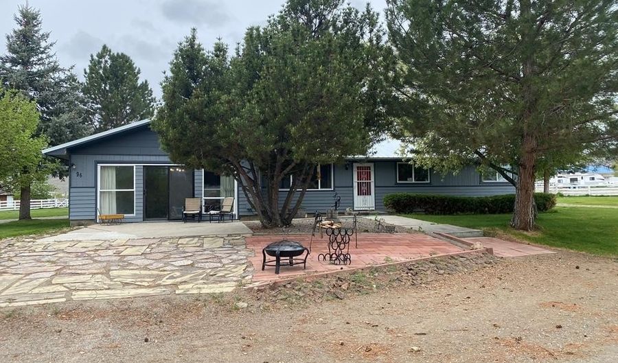 96 Valley View Ln, Challis, ID 83226 - 3 Beds, 2 Bath