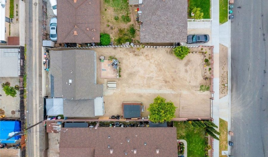 821 N Pauline, Anaheim, CA 92805 - 2 Beds, 1 Bath