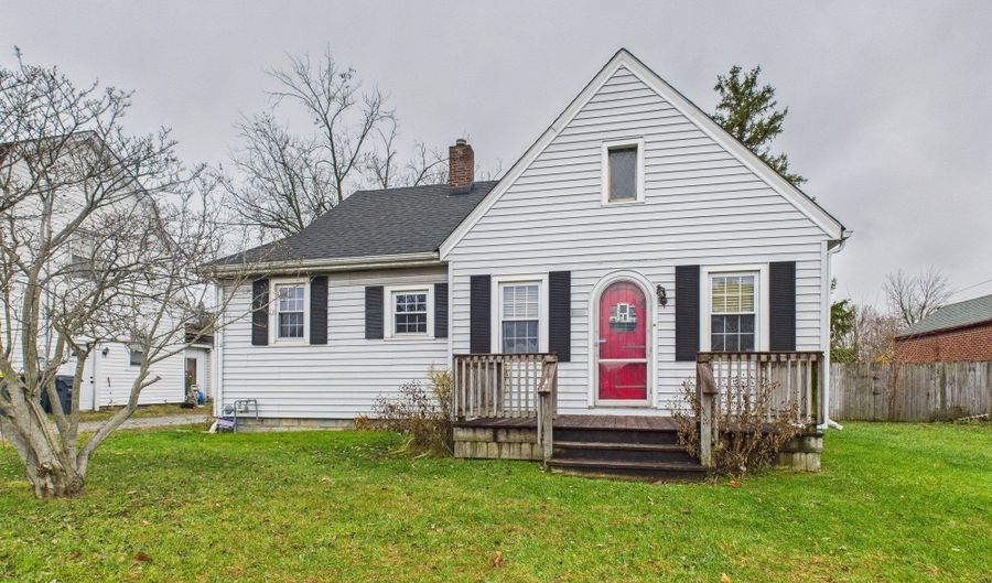 201 E 38th St, Anderson, IN 46013 - 2 Beds, 1 Bath