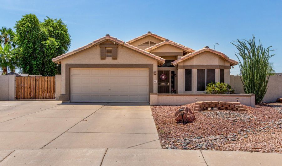 1002 N BOGLE Ave, Chandler, AZ 85225 - 3 Beds, 2 Bath