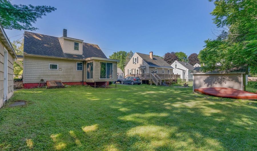 47 Highland Ave, Augusta, ME 04330 - 4 Beds, 2 Bath