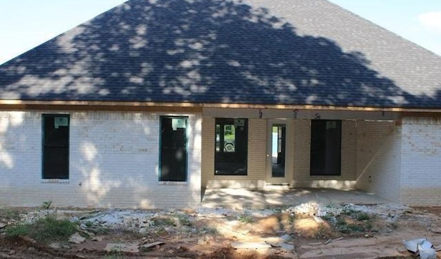 7081 Cold Creek Dr, Alexander, AR 72002 - 4 Beds, 3 Bath