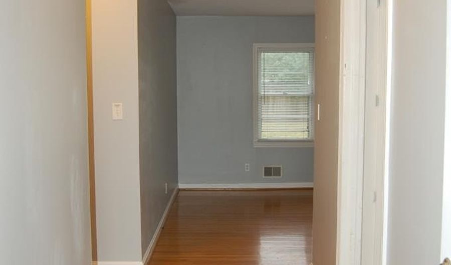 562 Banks Mill Rd, Aiken, SC 29801 - 3 Beds, 2 Bath