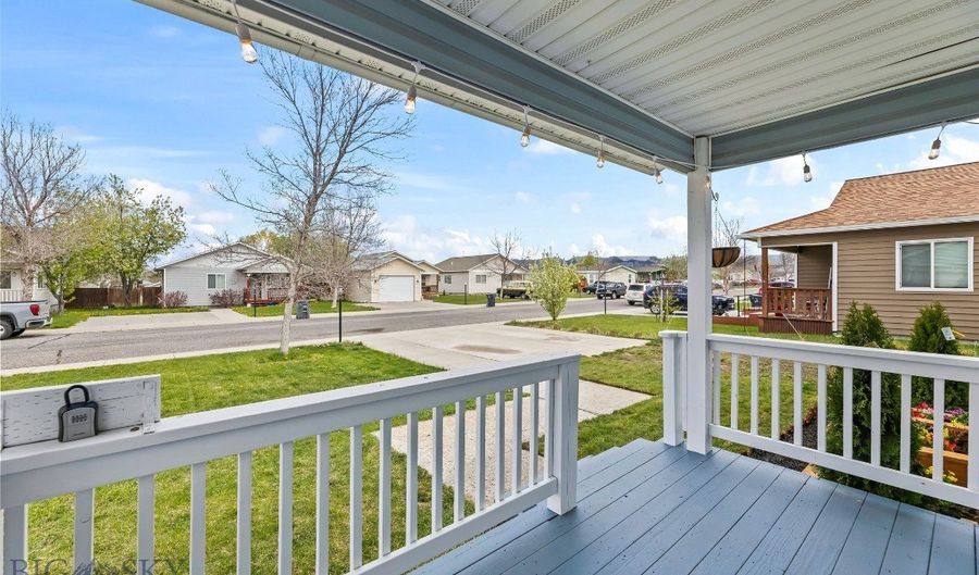72 W Magnolia Dr, Belgrade, MT 59714 - 4 Beds, 2 Bath