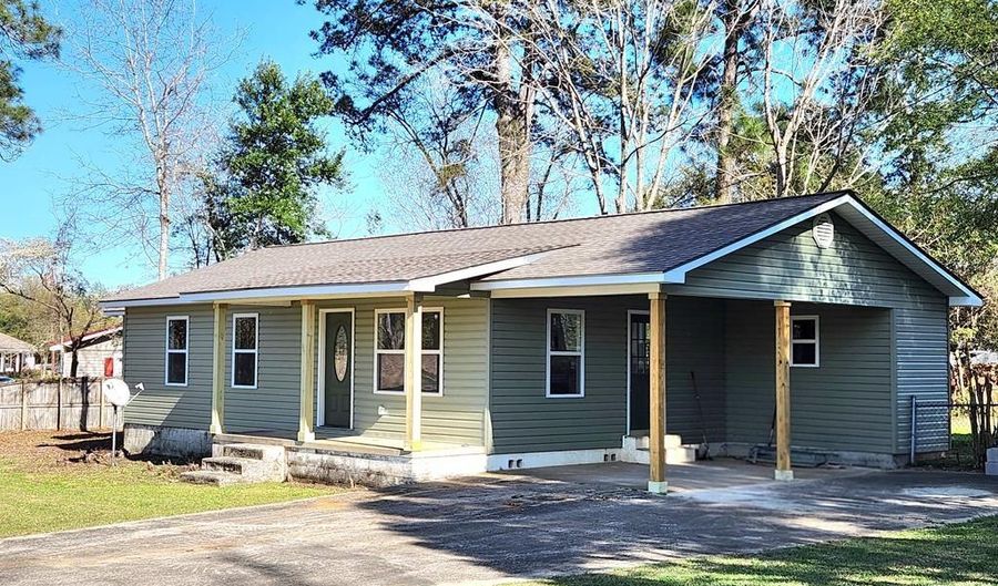 109 ALBERTA Dr, Abbeville, AL 36310 - 3 Beds, 2 Bath