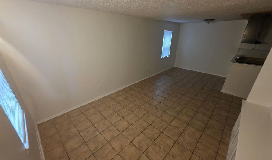 301 S Border St H, Benton, AR 72015 - 2 Beds, 1 Bath