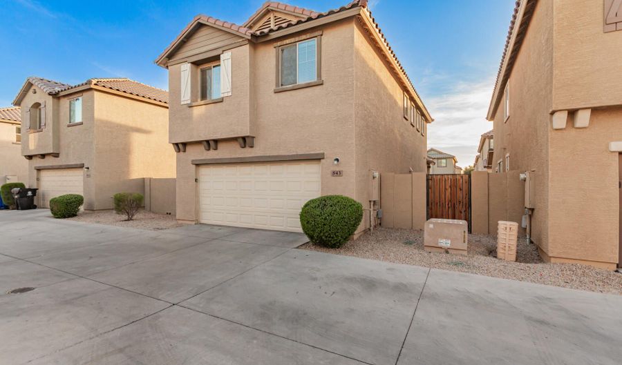 843 E AGUA FRIA Ln, Avondale, AZ 85323 - 3 Beds, 3 Bath