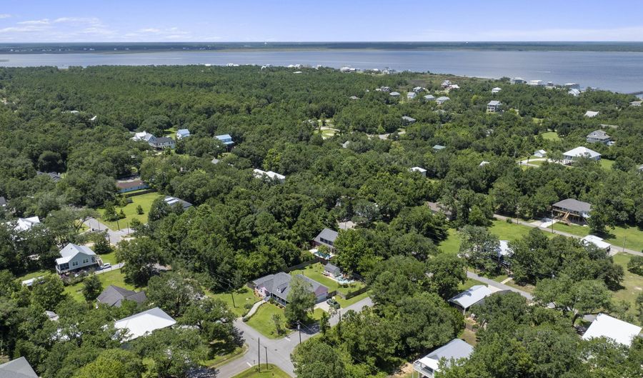 233 Leonhard Ave, Bay St. Louis, MS 39520 - 0 Beds, 0 Bath