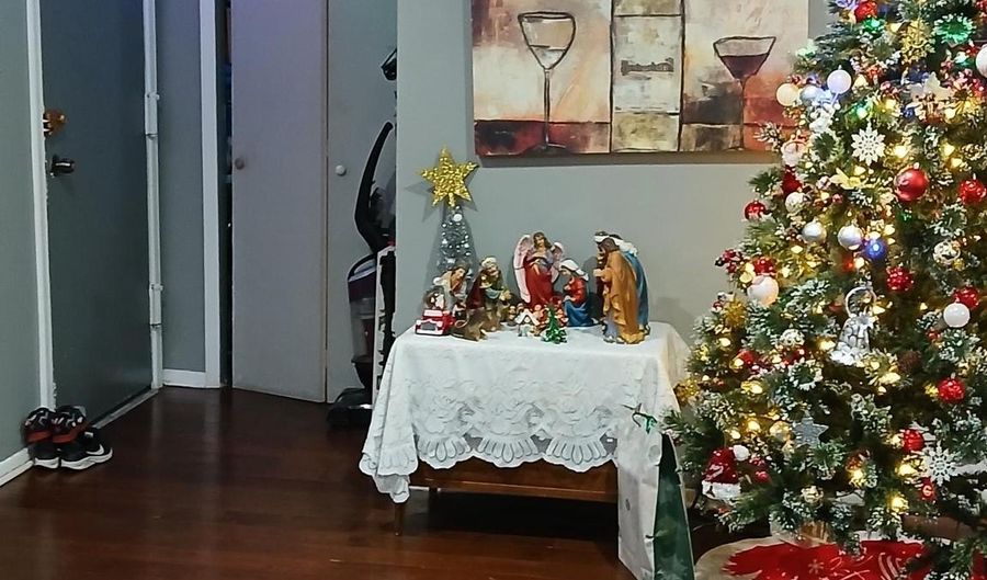 511 N ARMISTEAD St 303, Alexandria, VA 22312 - 3 Beds, 2 Bath