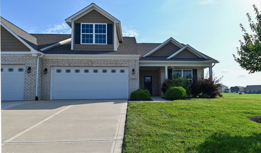 9170 Hedley Way E, Avon, IN 46123 - 3 Beds, 2 Bath