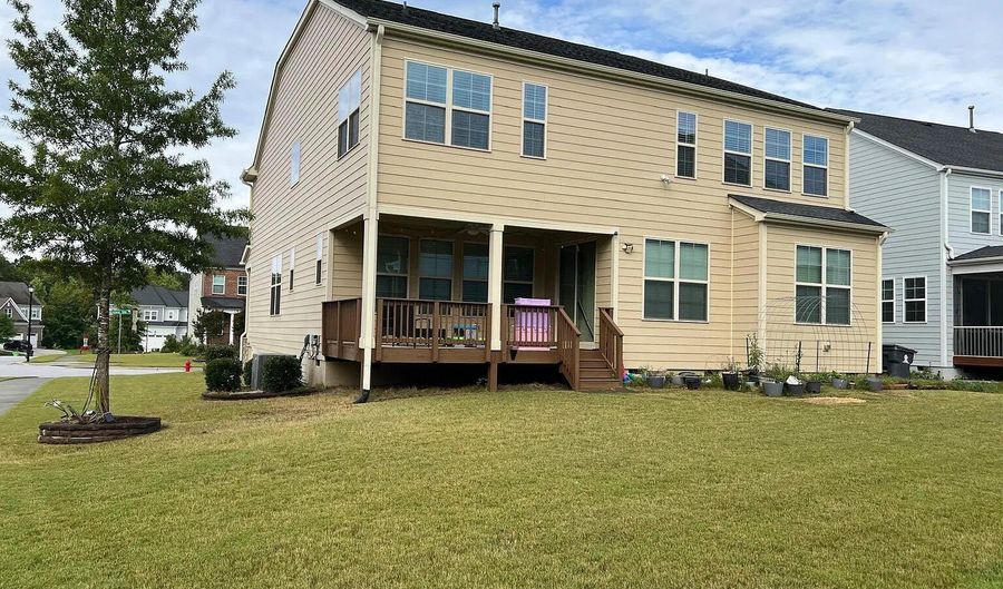 267 Crestmont Ridge Dr, Apex, NC 27523 - 4 Beds, 4 Bath