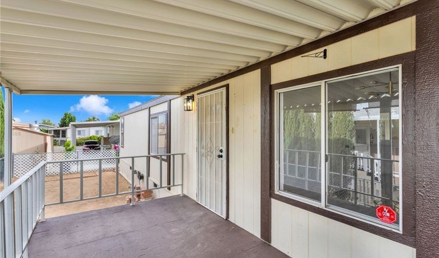 20843 Waalew C145, Apple Valley, CA 92307 - 3 Beds, 2 Bath