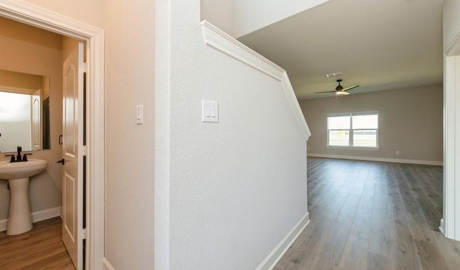 601 Brookside Dr, Anna, TX 75409 - 4 Beds, 3 Bath