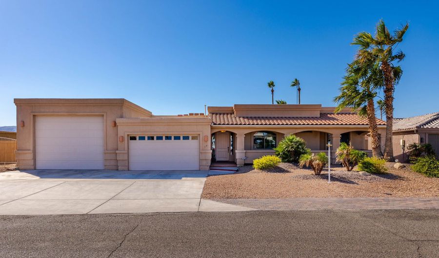 251 Cottonwood Dr, Lake Havasu City, AZ 86403 - 5 Beds, 4 Bath