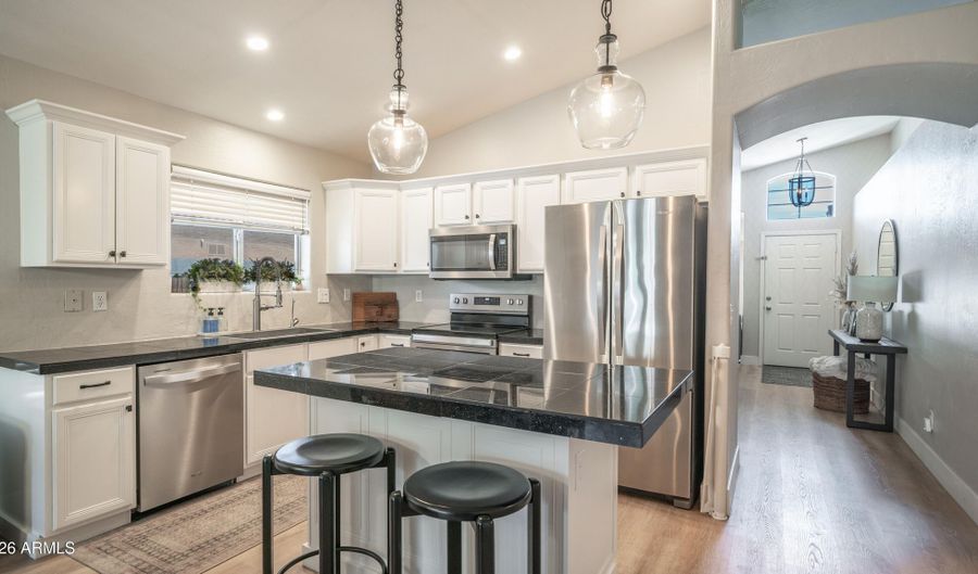1133 W MORELOS St, Chandler, AZ 85224 - 4 Beds, 2 Bath