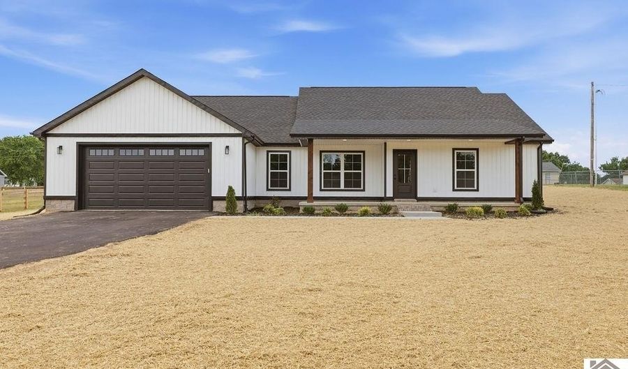 389 Washington Dr, Almo, KY 42020 - 4 Beds, 2 Bath