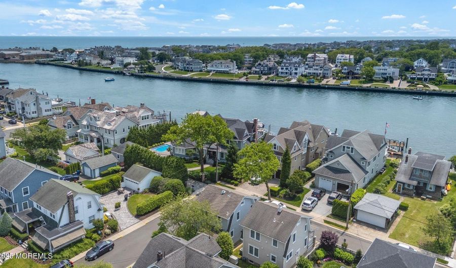 321 Mckinley Pl, Avon By The Sea, NJ 07717 - 3 Beds, 2 Bath