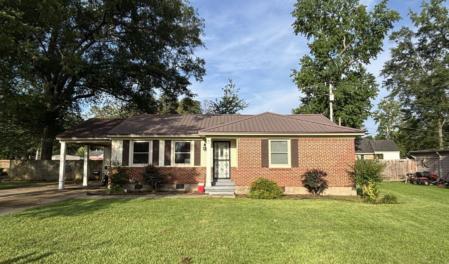 4 Roanoke Crk, Amory, MS 38821 - 3 Beds, 2 Bath