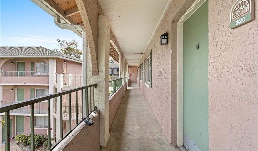 115 OYSTER BAY Cir 320, Altamonte Springs, FL 32701 - 2 Beds, 2 Bath