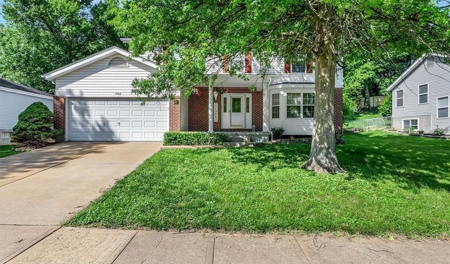 1968 Saint Johns Xing, Arnold, MO 63010 - 4 Beds, 3 Bath