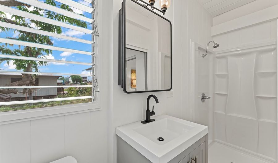 92-716 Nohopono St, Kapolei, HI 96707 - 4 Beds, 3 Bath