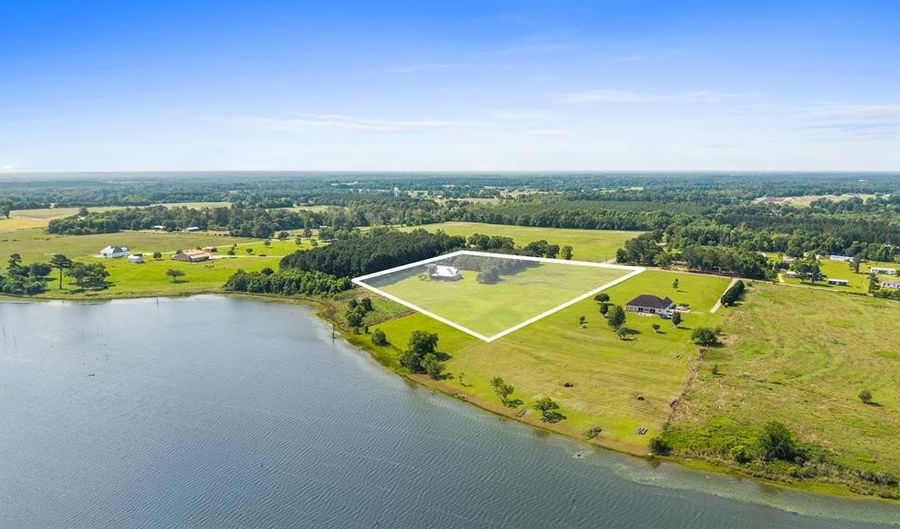 971 Edsel Deese Rd, Ashford, AL 36312 - 4 Beds, 3 Bath