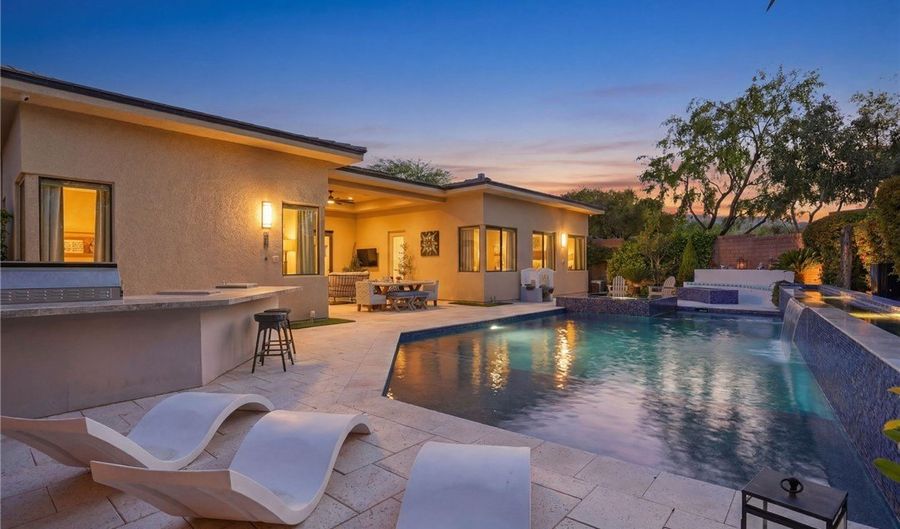 47 Moonfire Dr, Las Vegas, NV 89135 - 3 Beds, 4 Bath