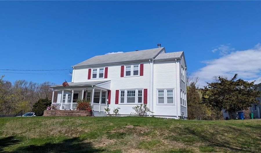 1581 Old Louisquisset Pike, Lincoln, RI 02865 - 3 Beds, 2 Bath