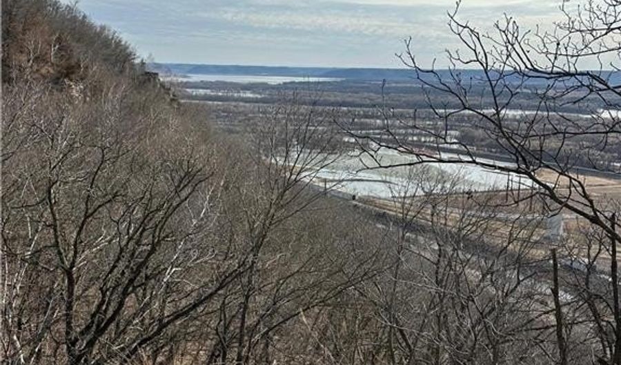 Lot 4 Alma Hills, Alma, WI 54610 - 0 Beds, 0 Bath