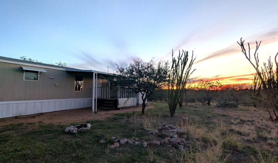 15555 S Avenida Haley, Sahuarita, AZ 85629 - 2 Beds, 1 Bath