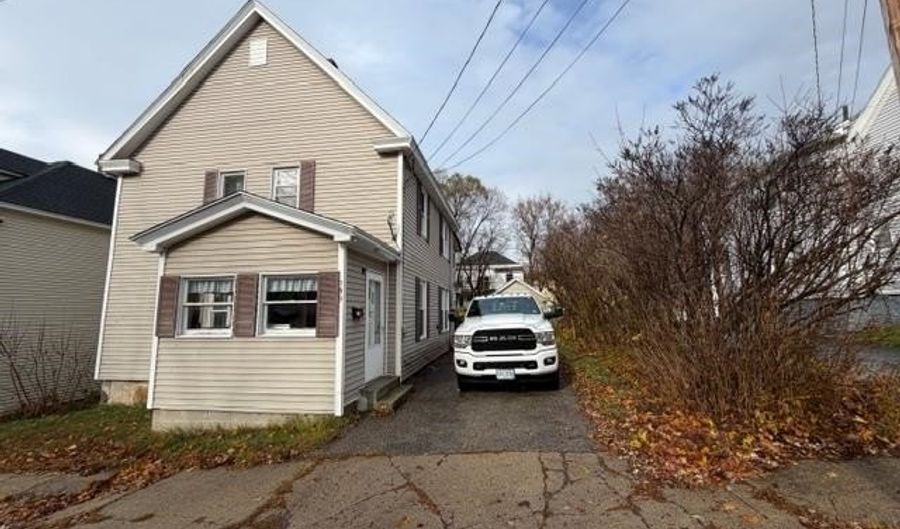 199 Park St, Berlin, NH 03570 - 4 Beds, 2 Bath