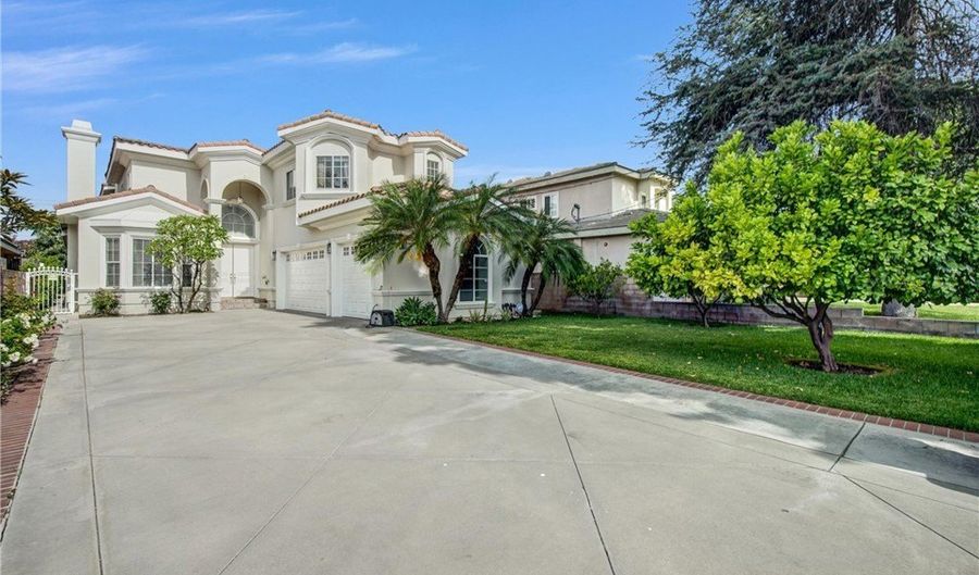 2223 S 2nd Ave, Arcadia, CA 91006 - 5 Beds, 5 Bath