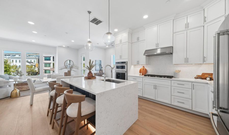 400 B Cookman Ave 302, Asbury Park, NJ 07712 - 4 Beds, 4 Bath