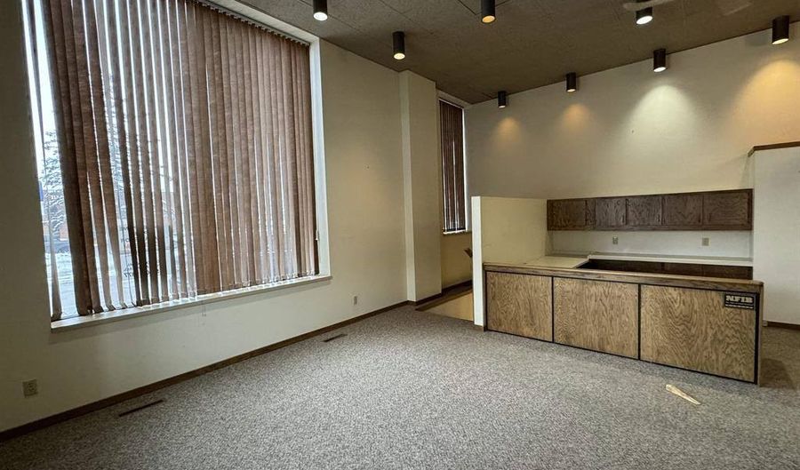 252 S Central Ave Suite 1, Marshfield, WI 54449 - 0 Beds, 0 Bath