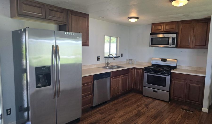215 Apple Ln, Santa Rosa, CA 95407 - 1 Beds, 1 Bath