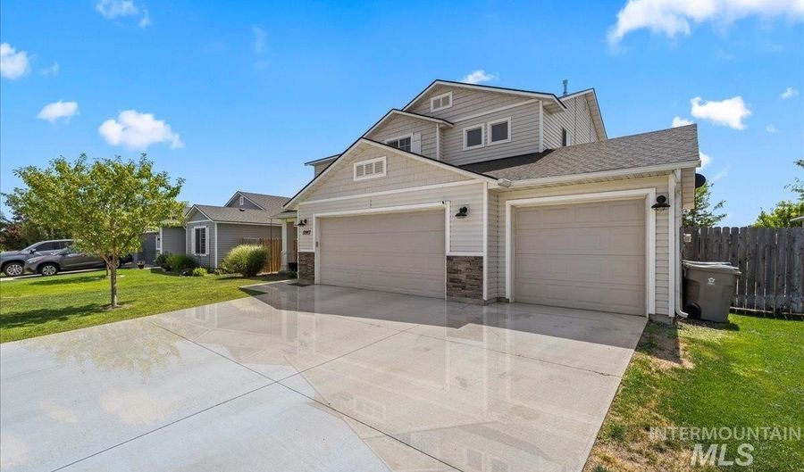 12907 Sondra, Caldwell, ID 83607 - 4 Beds, 3 Bath