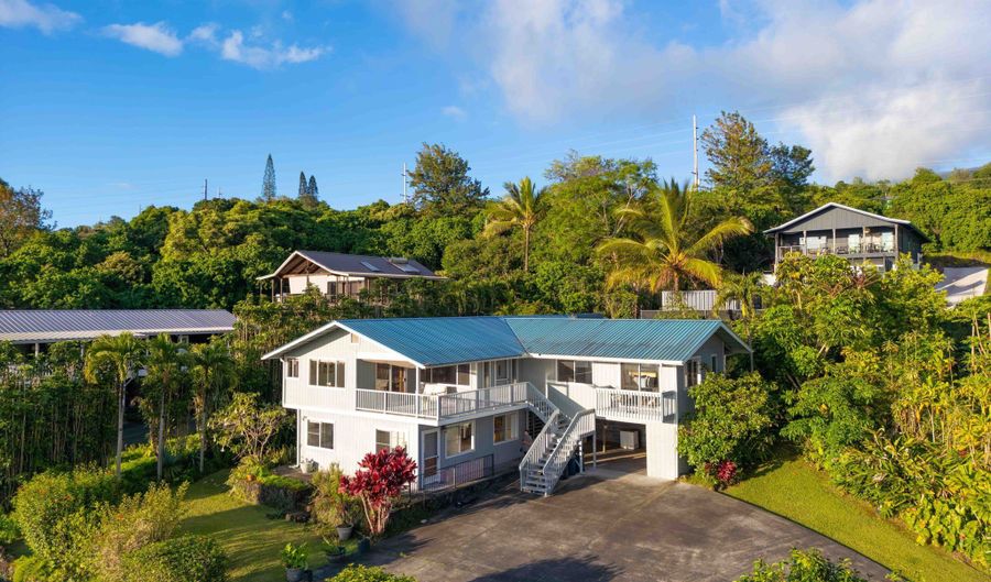 73-4169 ELUNA Pl, Kailua Kona, HI 96740 - 5 Beds, 4 Bath