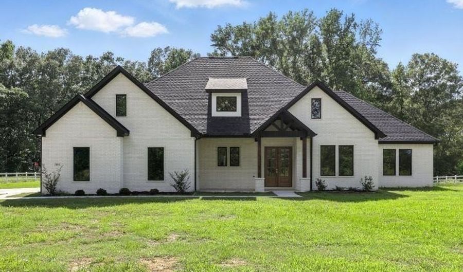 154 Annis Estates Dr, Austin, AR 72007 - 3 Beds, 3 Bath