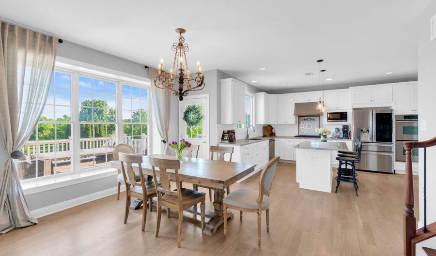42 Ridgeview Way, Allentown, NJ 08501 - 4 Beds, 4 Bath