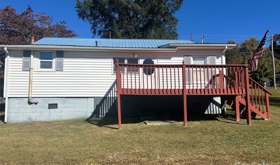 1229 Wiscassett St, Albemarle, NC 28001 - 3 Beds, 1 Bath