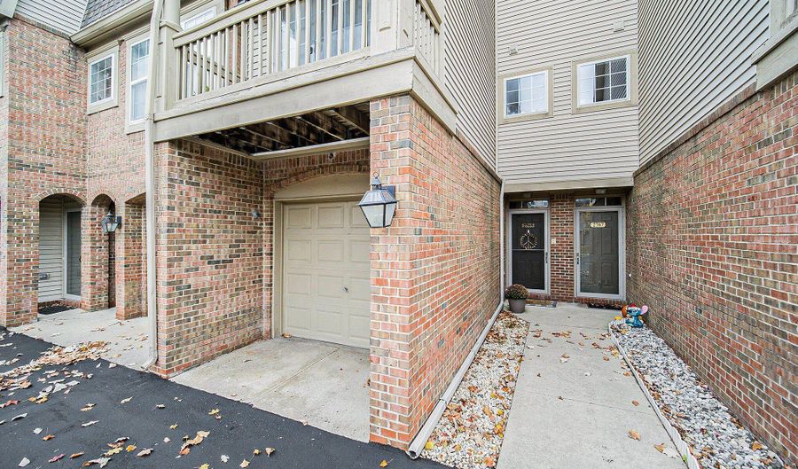 2765 Barclay Way, Ann Arbor, MI 48105 - 3 Beds, 2 Bath