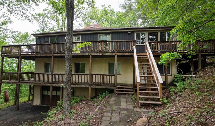 272 FRITZEL Way, Basye, VA 22810 - 7 Beds, 5 Bath