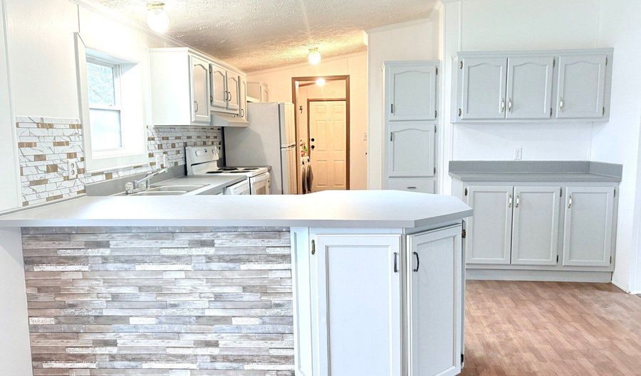 97 D Mall Dr, Altoona, WI 54720 - 3 Beds, 2 Bath
