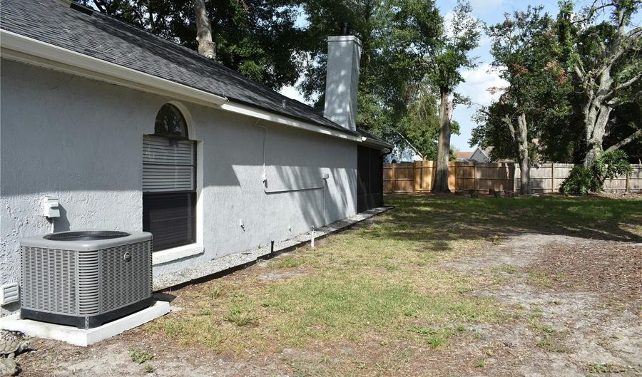 2063 PERNOD Ct, Apopka, FL 32703 - 3 Beds, 2 Bath