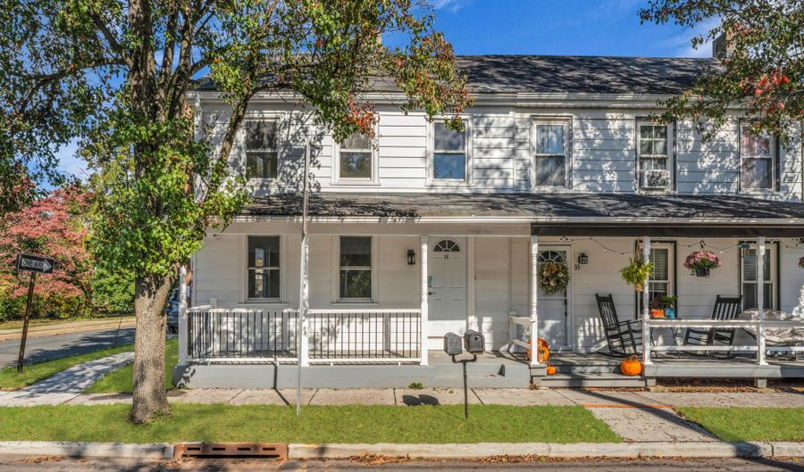 35 Church St, Allentown, NJ 08501 - 2 Beds, 2 Bath