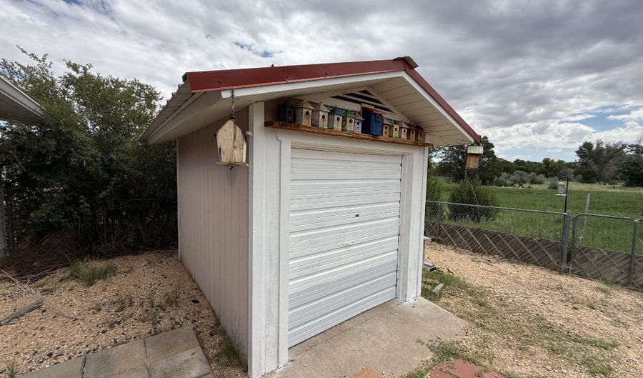10 County Rd 5099, Concho, AZ 85924 - 4 Beds, 3 Bath