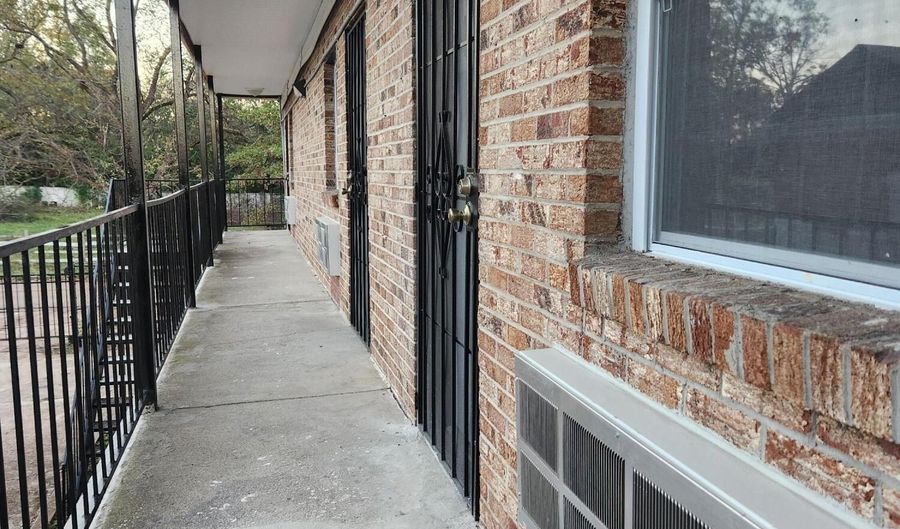 1215 Ame Logan St A,B,C,D, Jackson, MS 39203 - 1 Beds, 1 Bath