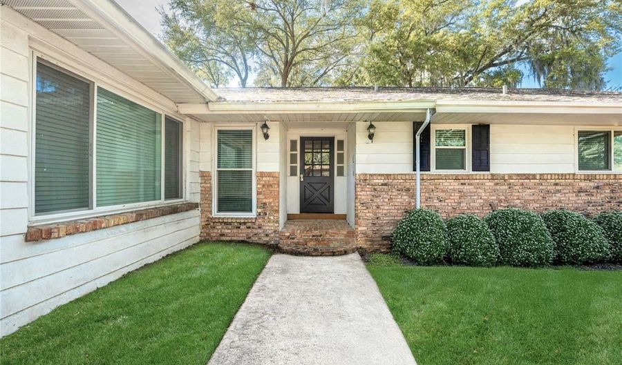 5106 SAINT MICHAEL Ave, Belle Isle, FL 32812 - 4 Beds, 3 Bath